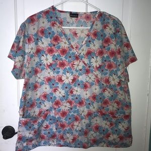 💜5 for $20💜 Flower Scrub Top